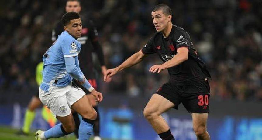 关于赛地聚焦：葡超关键时刻热度飙升，曼城门线救险，悬念犹存，阵容厚度经受考验的信息-九游电竞官网